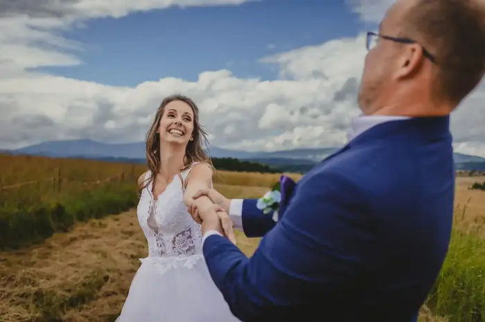 svatební šaty na míru z Ateliéru Ivet